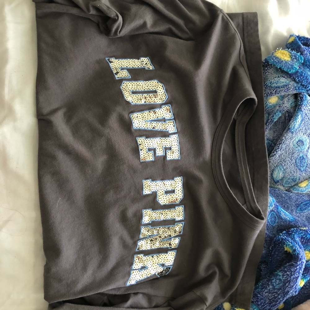 VS PINK gray long sleeve open back tee